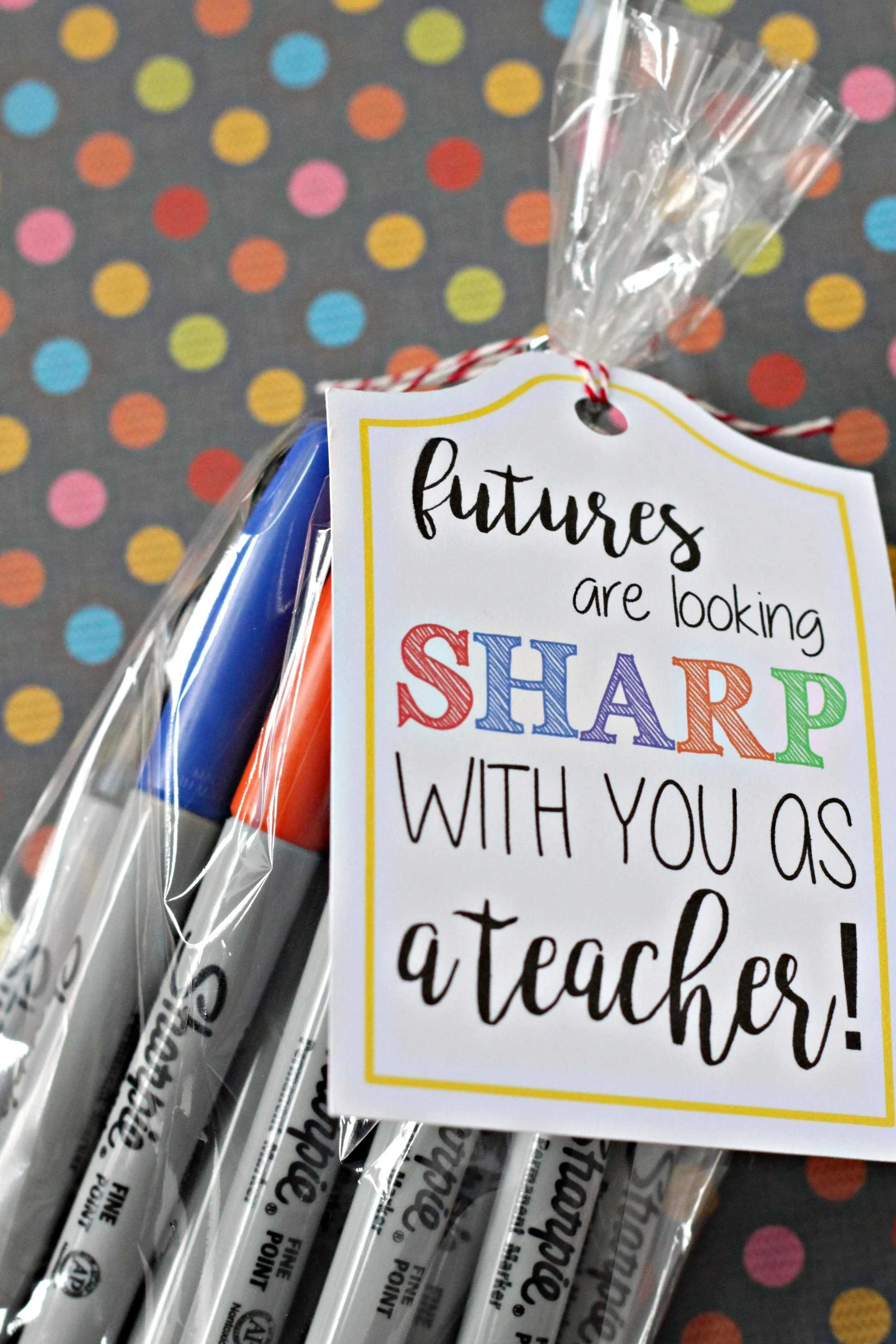 20 TEACHER SCHOOL SUPPLY TAGS printable