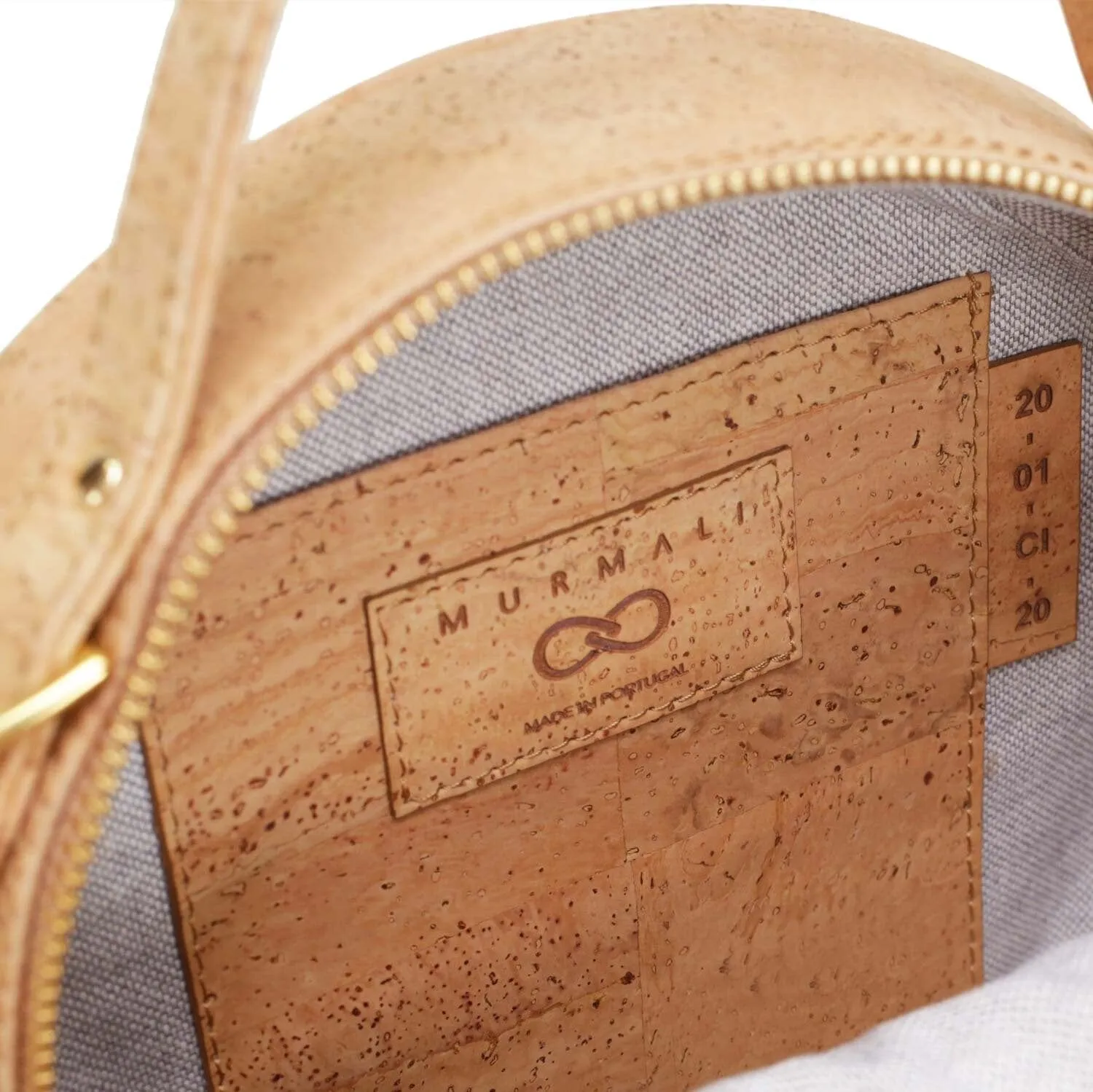 Beta Handcrafted Cork Vegan Round Shoulder Bag | Natural