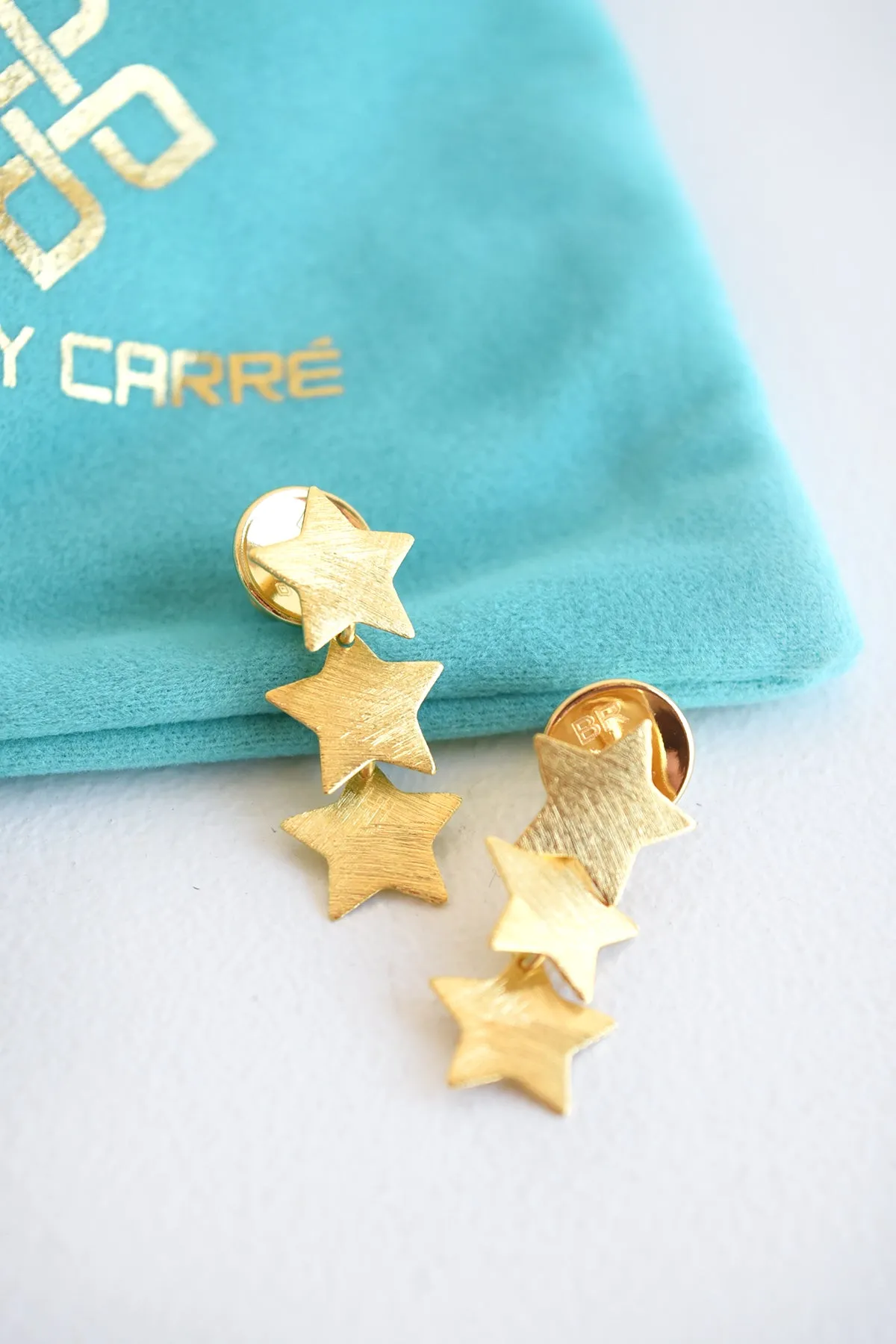 BETTY CARRE STAR DROP EARRINGS