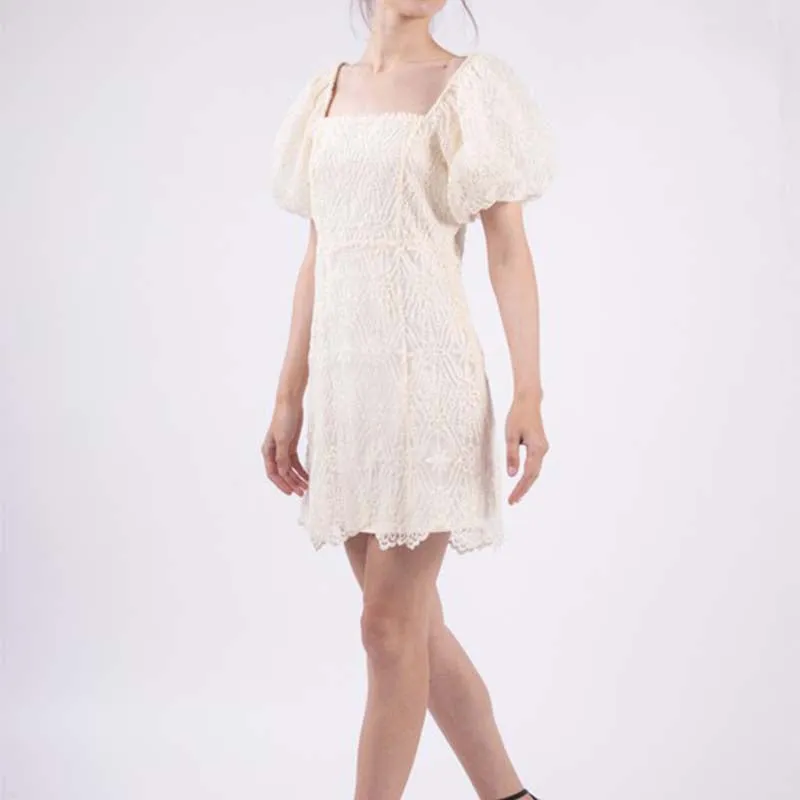 Bubble Sleeve Lace White Dress