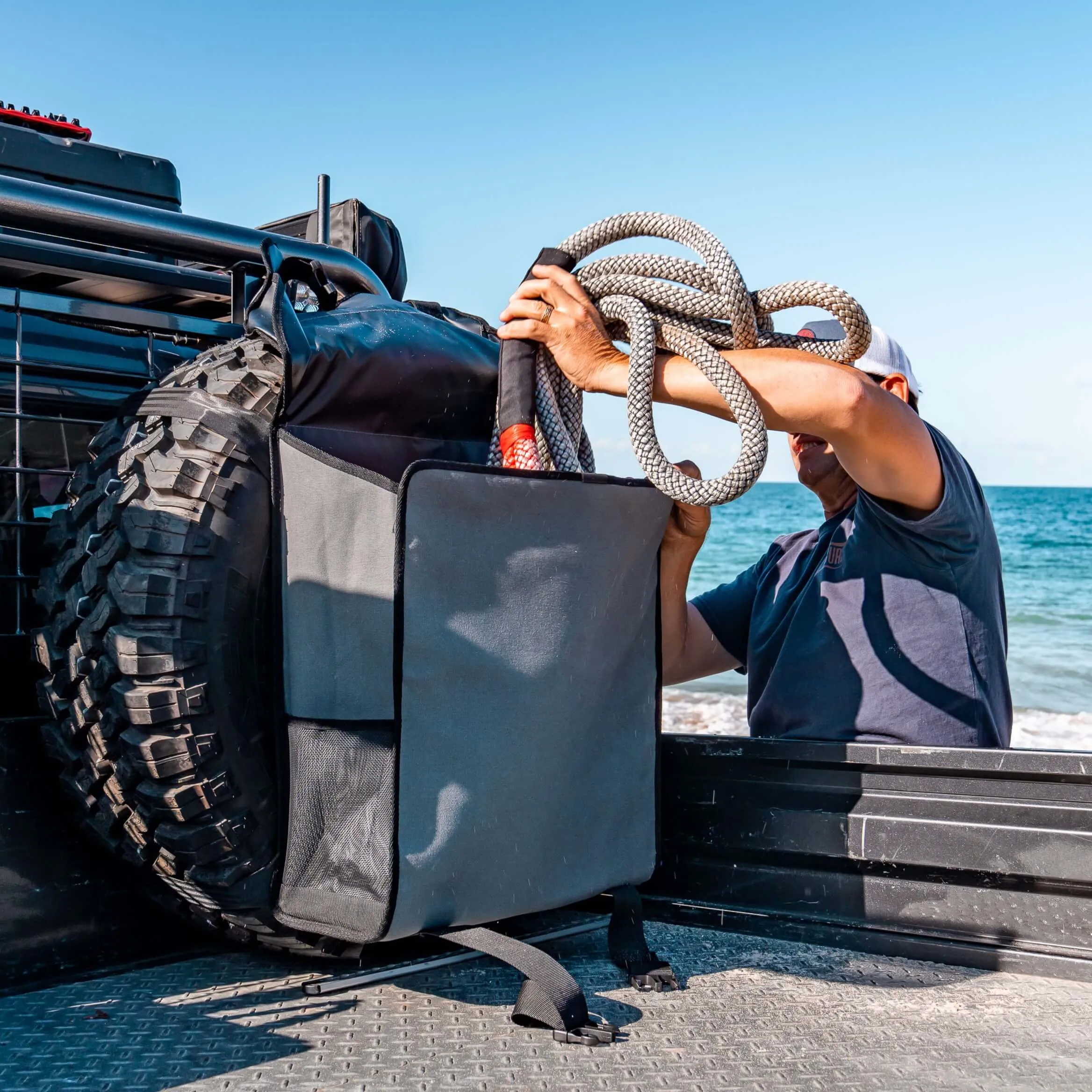 CAOS Rear Wheel Bin Bag Without Liner