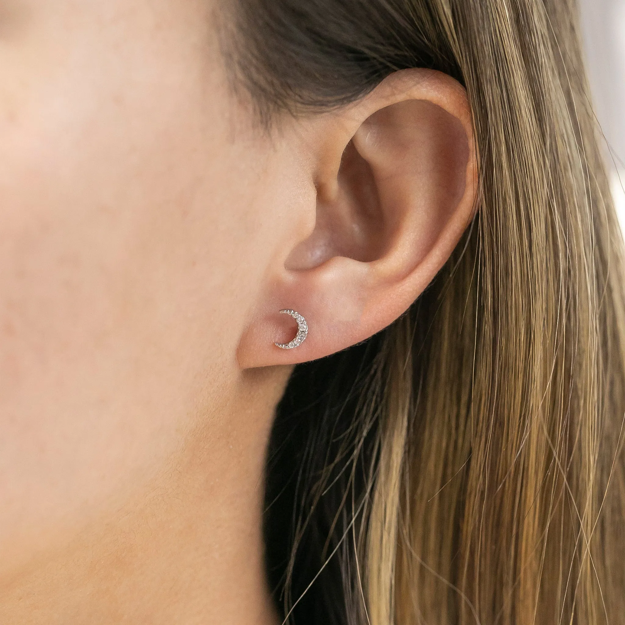 Crescent Piercing Style Earring