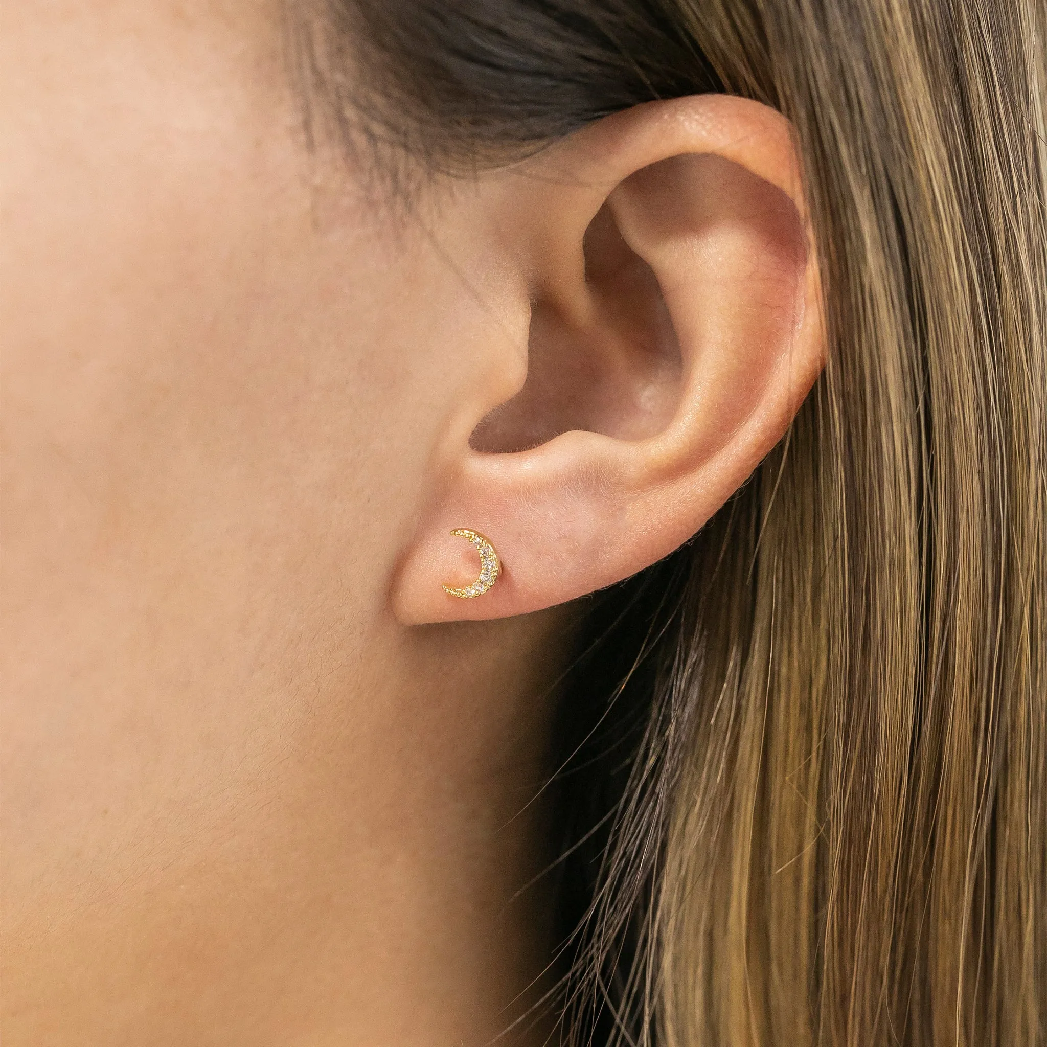 Crescent Piercing Style Earring