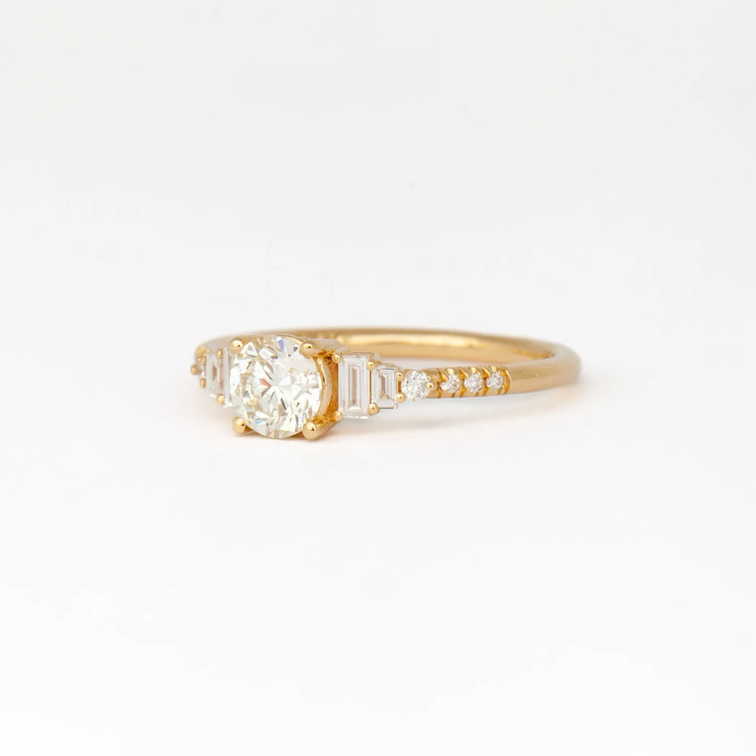 Diamond Scherzo Ring