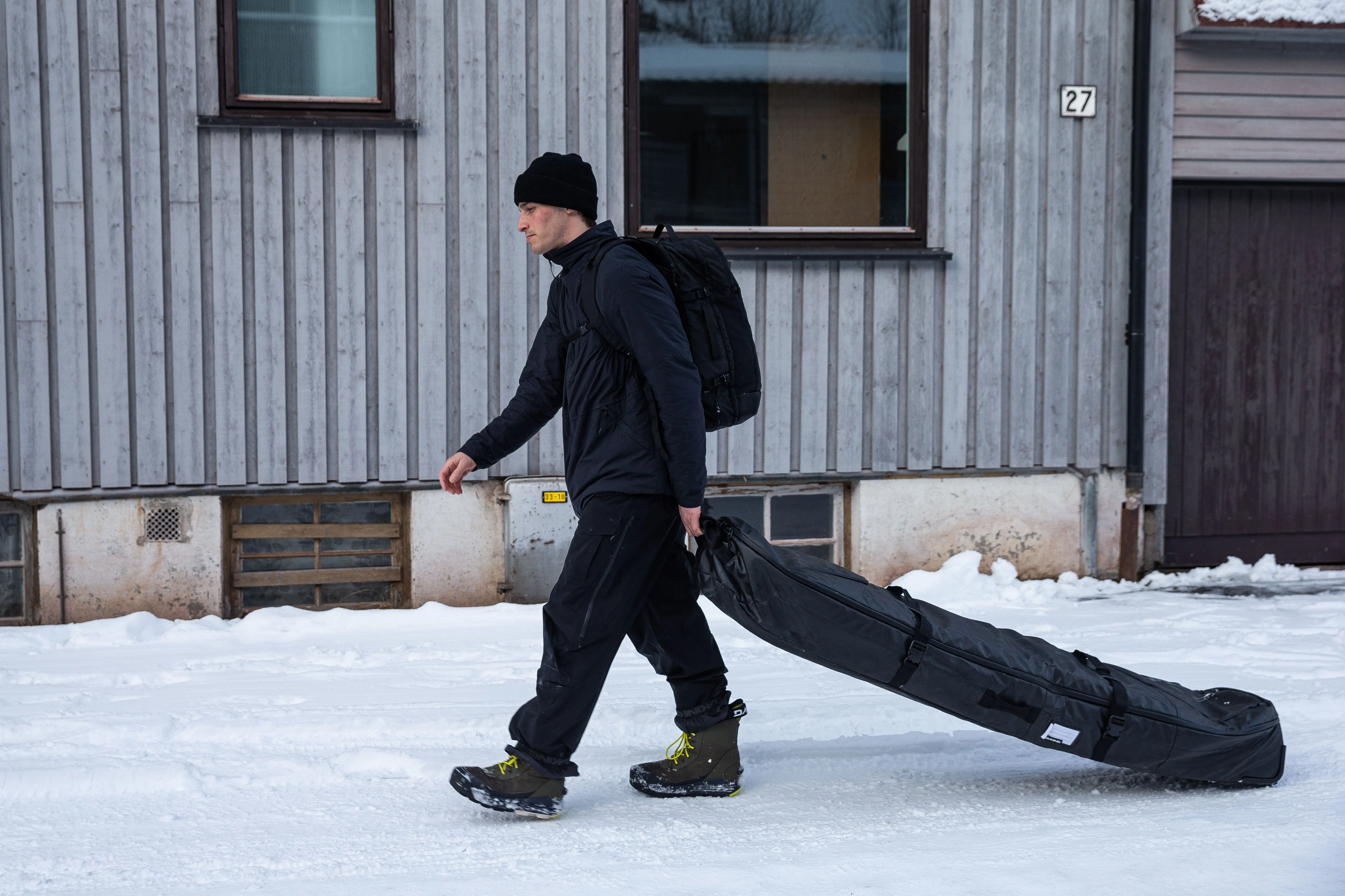 High Roller Snowboard Bag