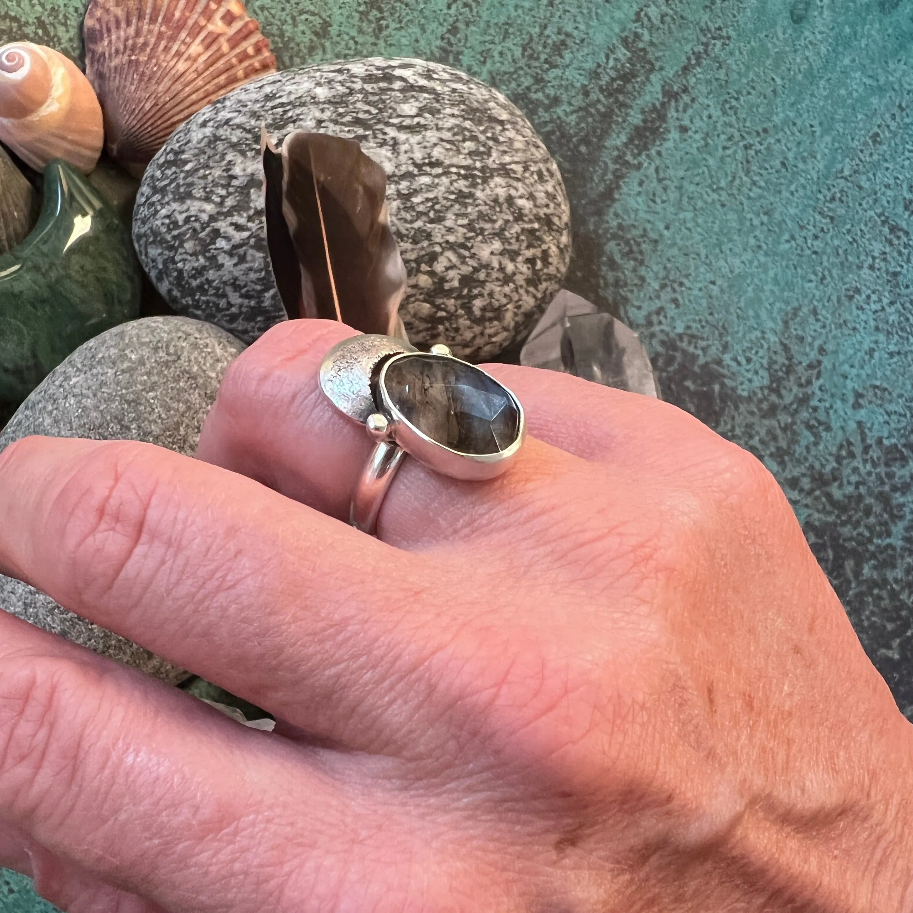 Labradorite 'Moondance' Ring Sz 6