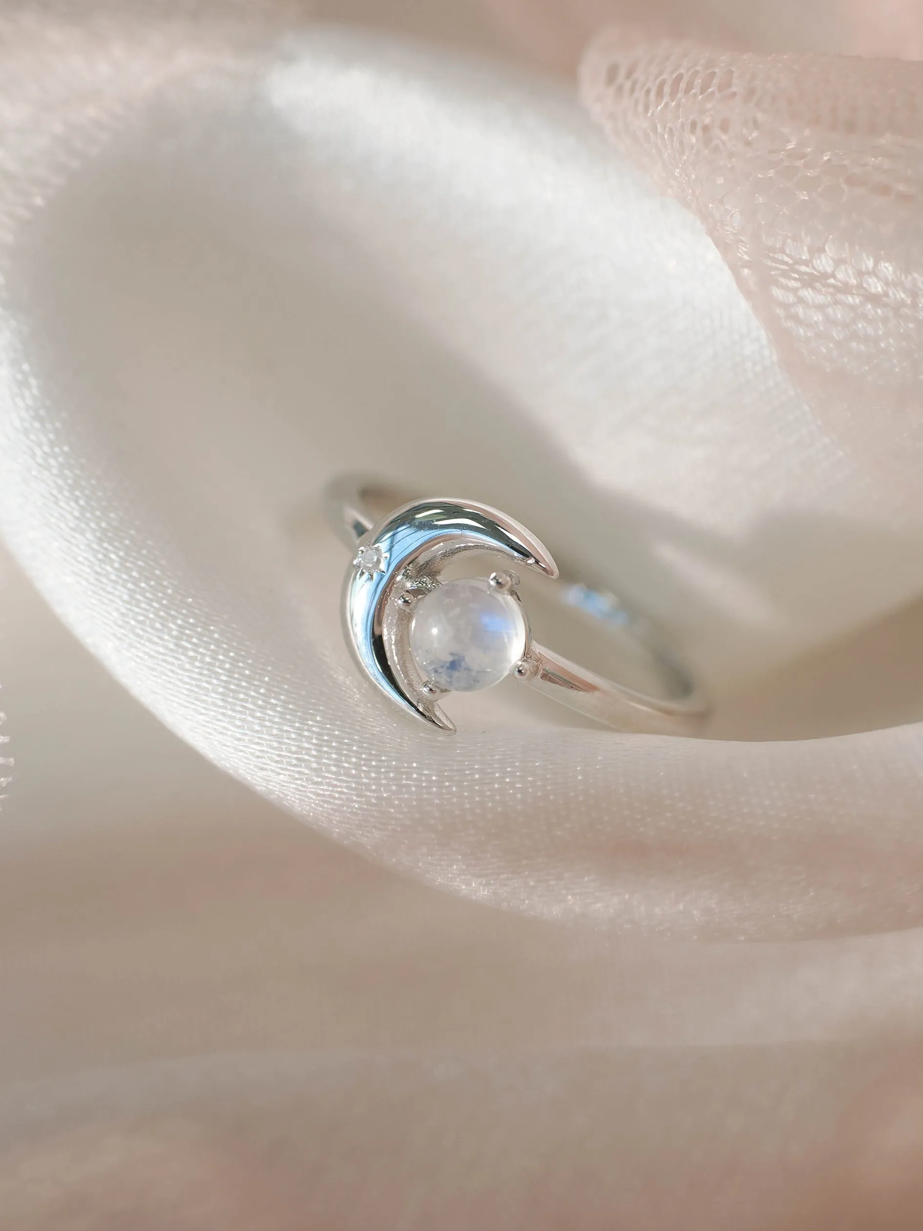 Moonstone Silver Ring - Moonshine